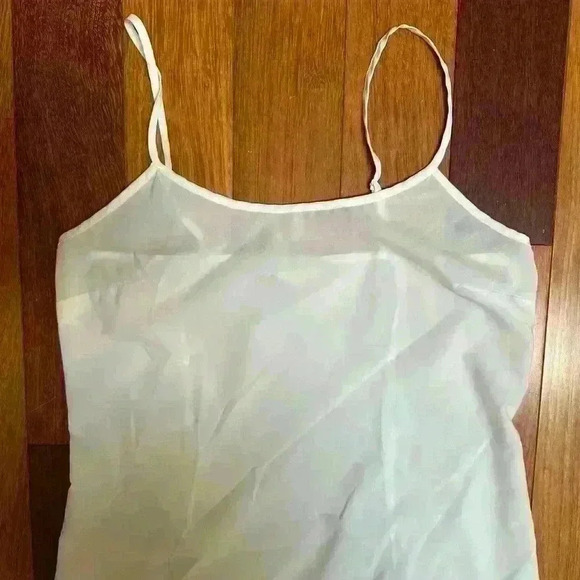 Club Monaco | White dress slip size 2 - Picture 3 of 6